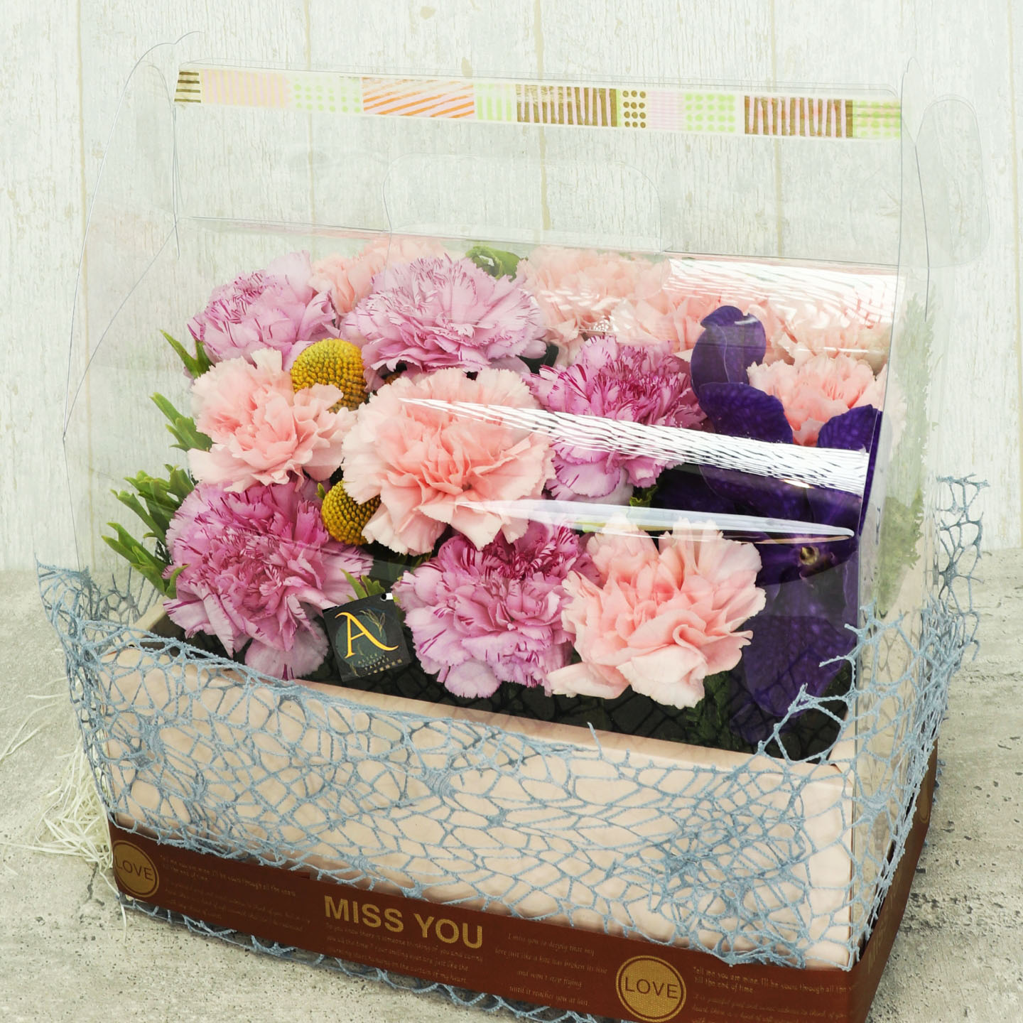 Hand wrapped bouquet,Sweet Mom