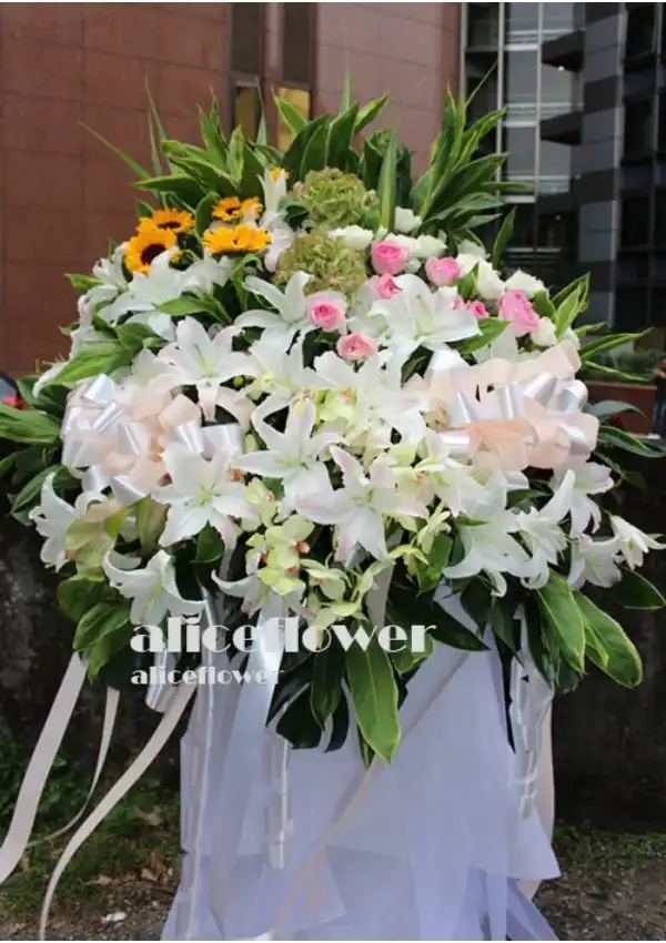 Funeral and Sympathy,Sympathy Funeral Standing Spray-Alice Florist Taipei.