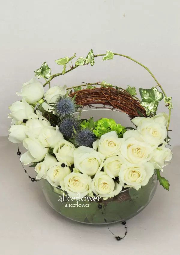 White Valentine Arranged flower,White Fairytale