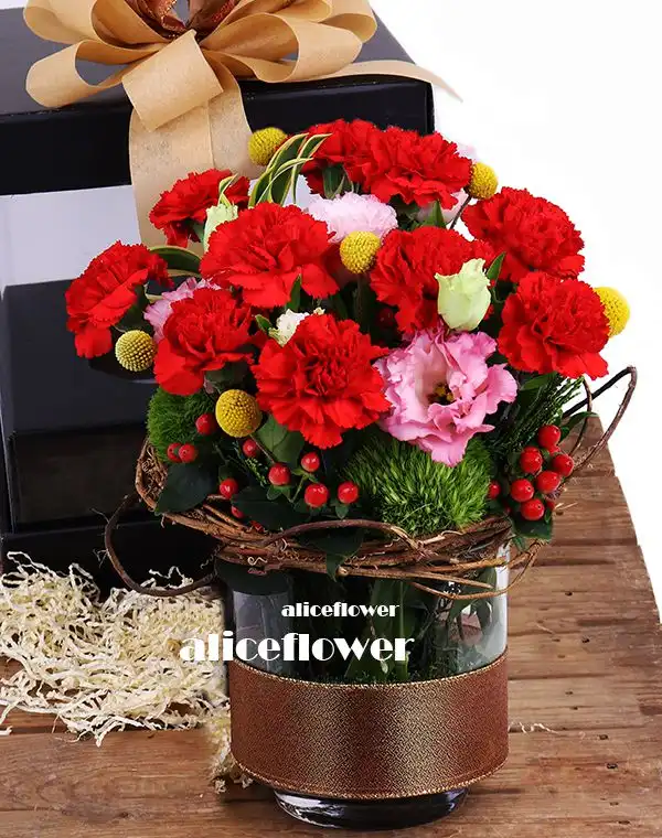 @[Floral Arranged],Rouge red carnation
