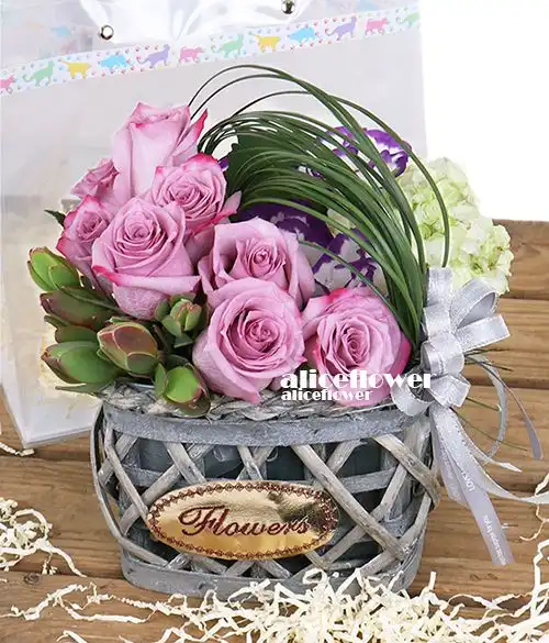 @[Floral Arranged],Purple store