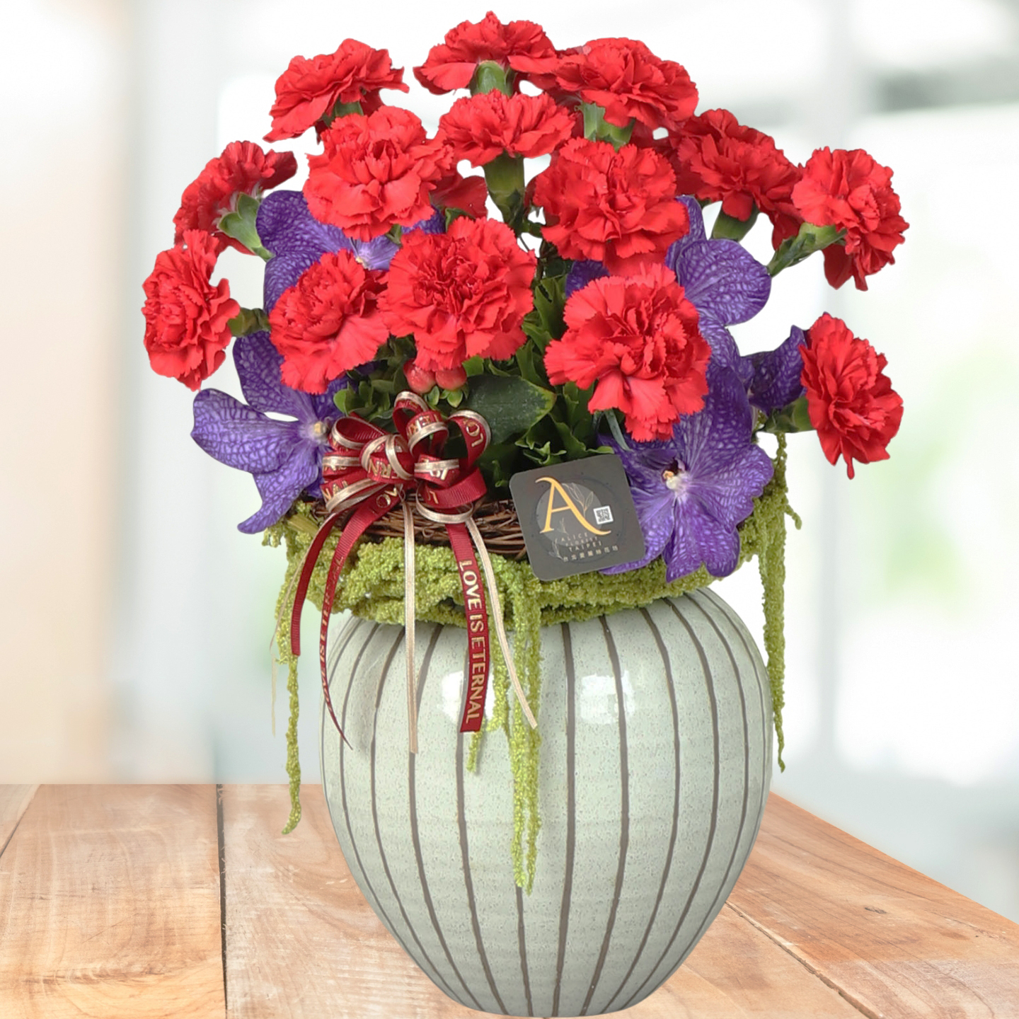 母親節進口康乃馨花束,溫馨祝福紅色康乃馨瓶裝花