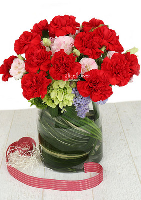 Mother´s Day Imported Carnation Arrangement,Madness Rainbow