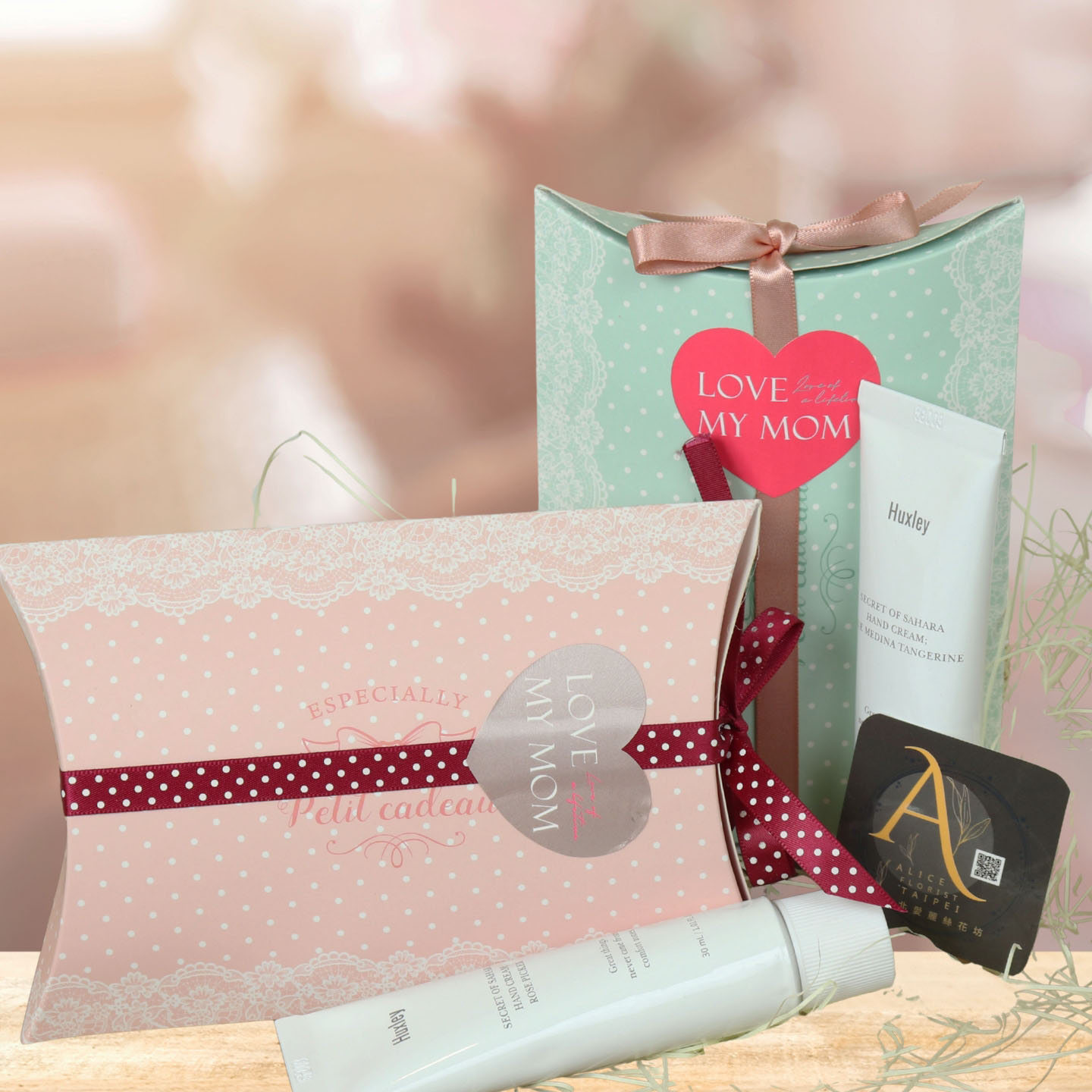 Hamper,Huxley fragrance Hand Cream