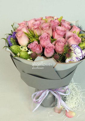 Roses Bouquet,Purple Waltz