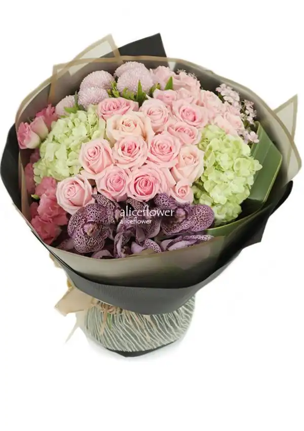 @[Hand wrapped bouquet],Versace Love Pink Roses