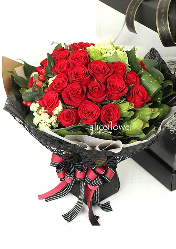 玫瑰花束,步菈絲的愛紅玫瑰花束